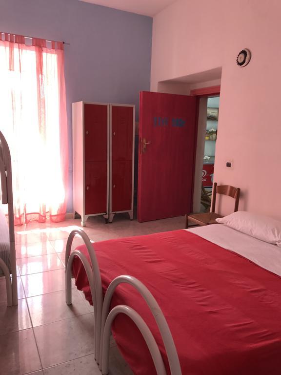 Ring Hostel Forio  Exterior photo